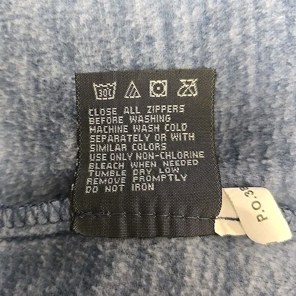 New Balance Womens Fleece Quilted Jacket Sz M Blue/Gray Full Zip Activewear - Picture 10 of 10